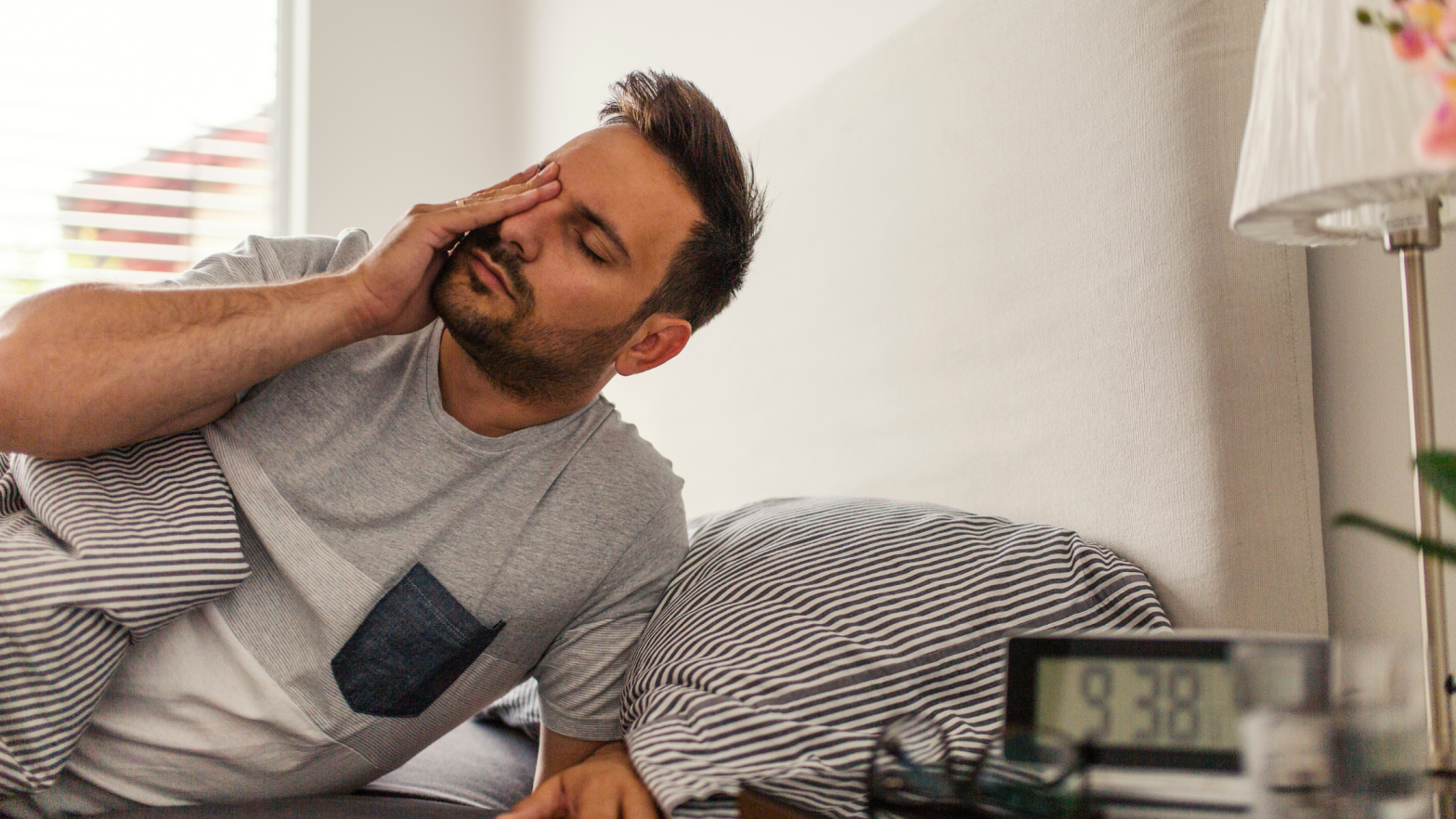 ranní rutina - jak se naučit vstávat